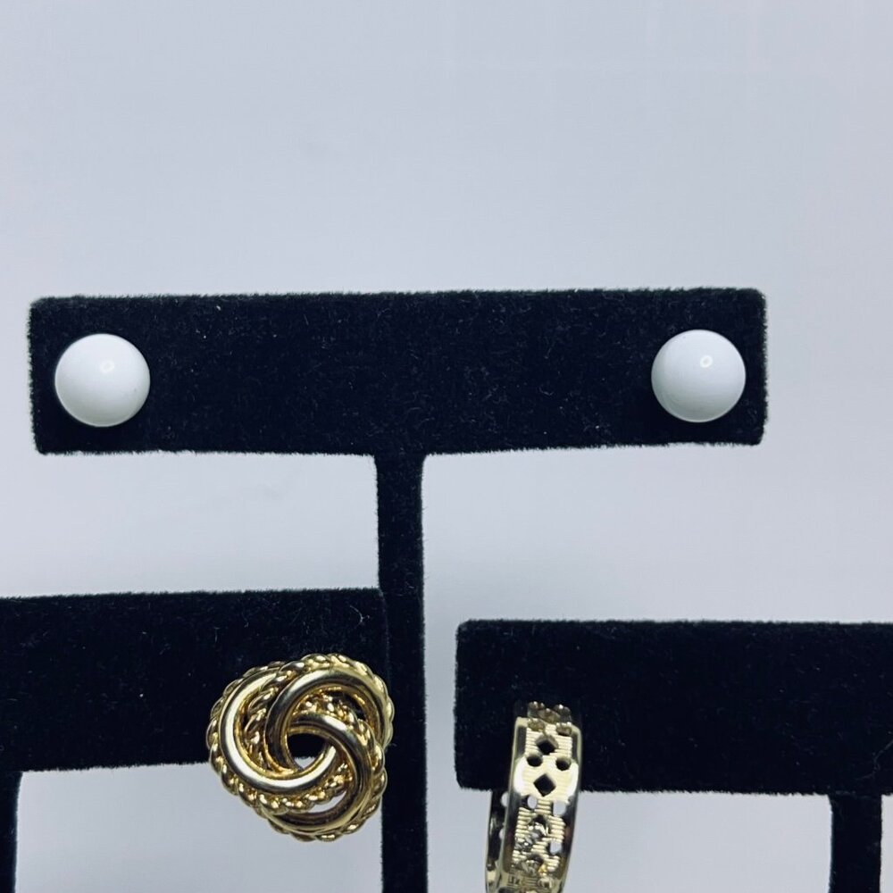 Vintage Lot of 5 Gold Tone Pierced Earrings (5619) - Picture 2 of 6